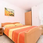 Adria Apartamento Trogir