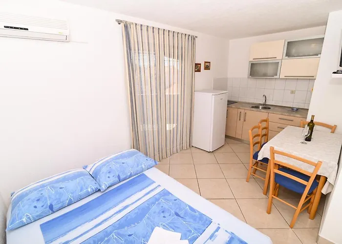 Adria Trogir