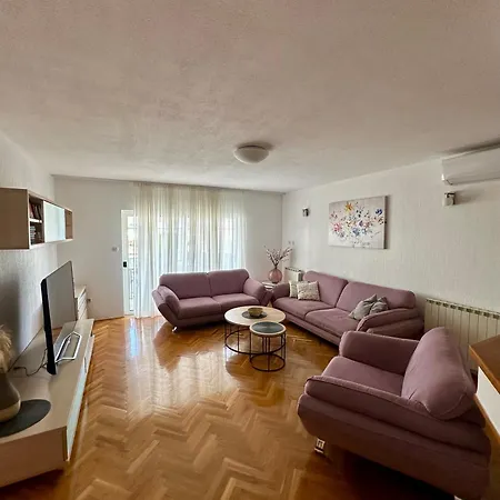 Adria Apartment